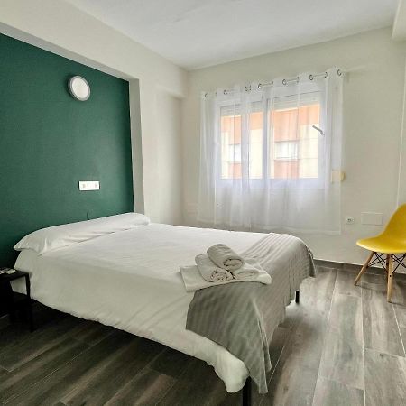 New Click & Room Torremolinos Luaran gambar